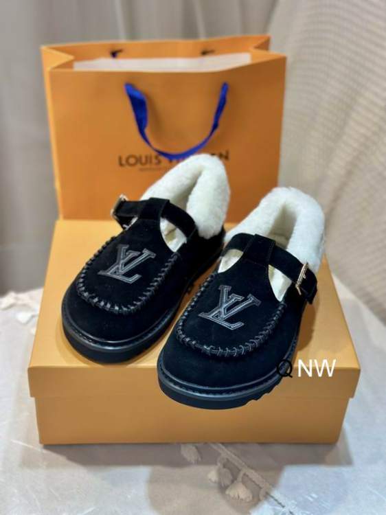 Picture of Louis Vuitton Shoes _SKULVsz35-40LL010812738
